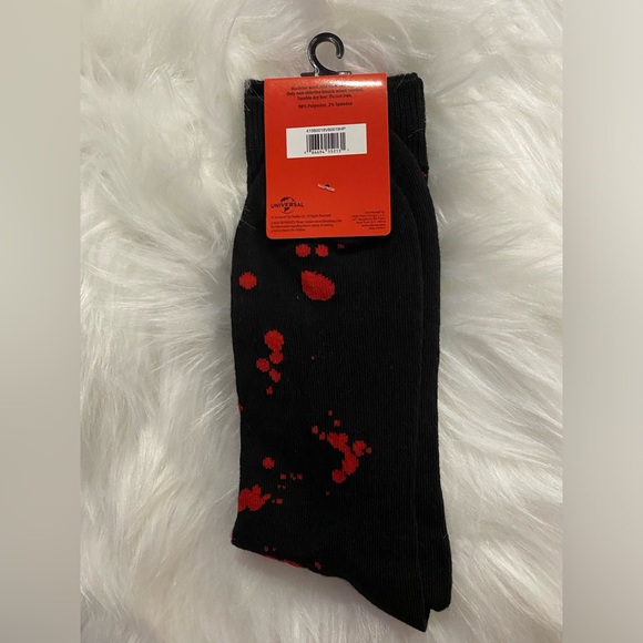 Unisex Chucky Crew Socks fits 6-13 shoe sizes - Picture 2 of 2